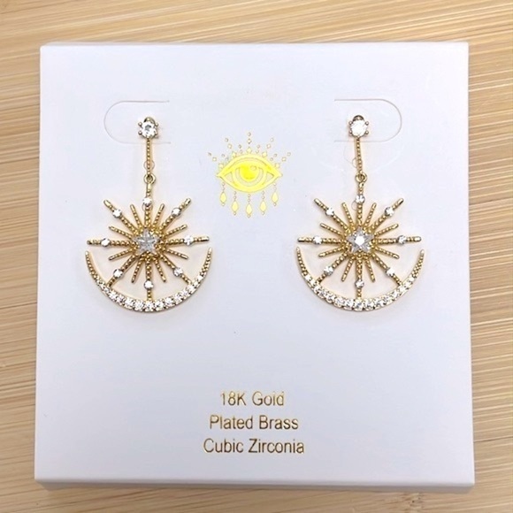 Brand New Eye Candy 18K Gold Plated Star Crescent Moon Rhinestone Drop Earrings - Picture 14 of 14
